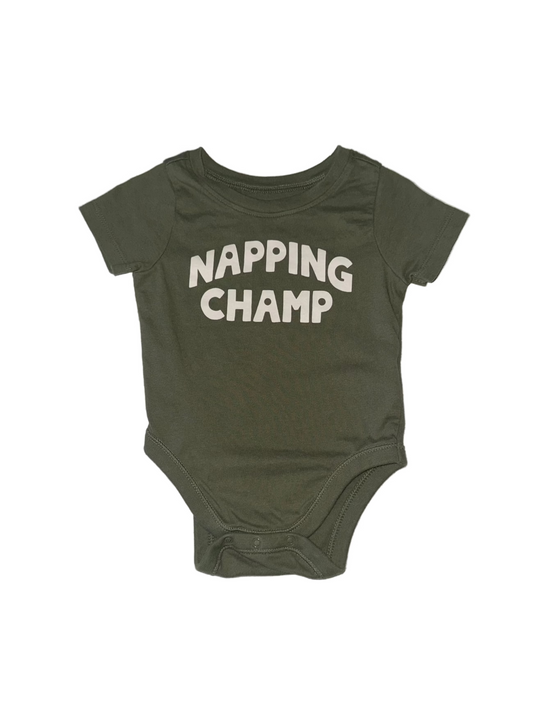 Cache-couche Old Navy 6-12M